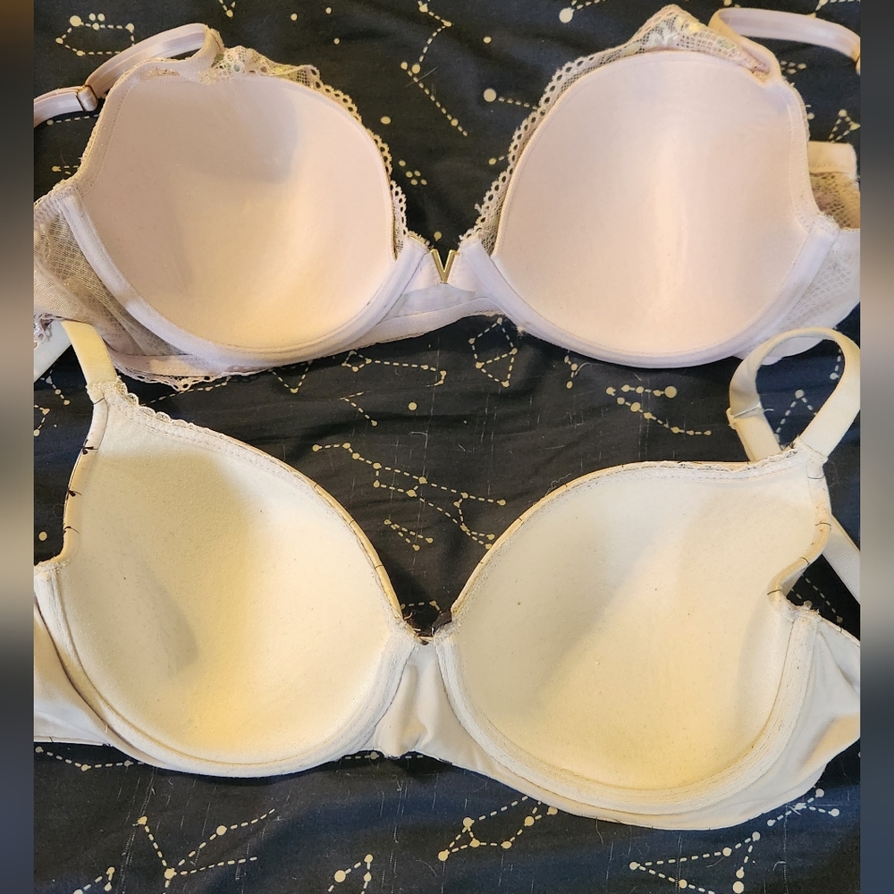 ‼️FINAL PRICE -BOGO‼️Victoria's Secret Lightly Lined Bra Set - Picture 2 of 4